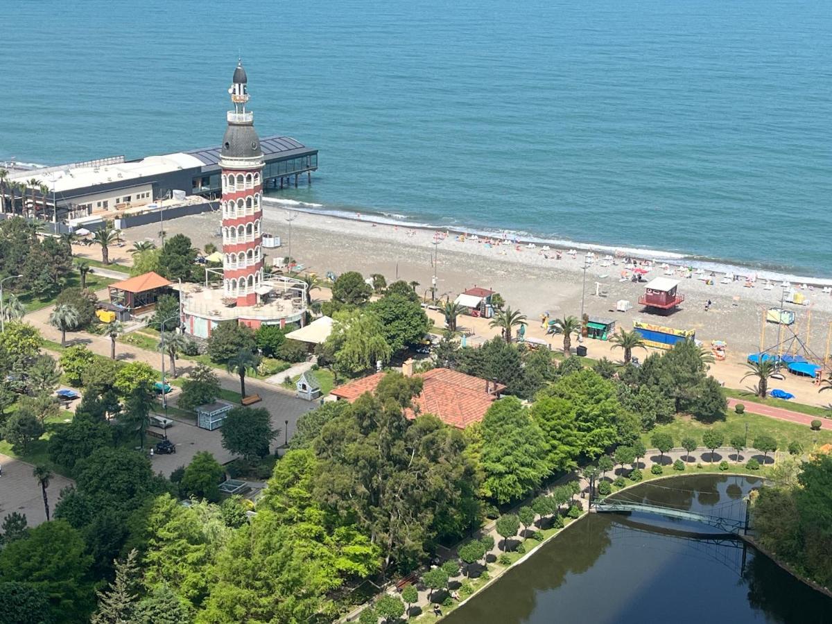 1-Bedroom Studio Apartment In Orbi City - Side Seaview Batumi Exterior photo